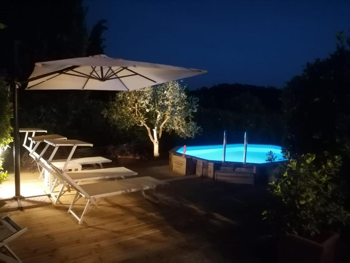 Casa Vacanze "La Farfalla" Apartment Cusignano Exterior foto
